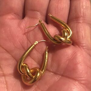 14k Hoops
